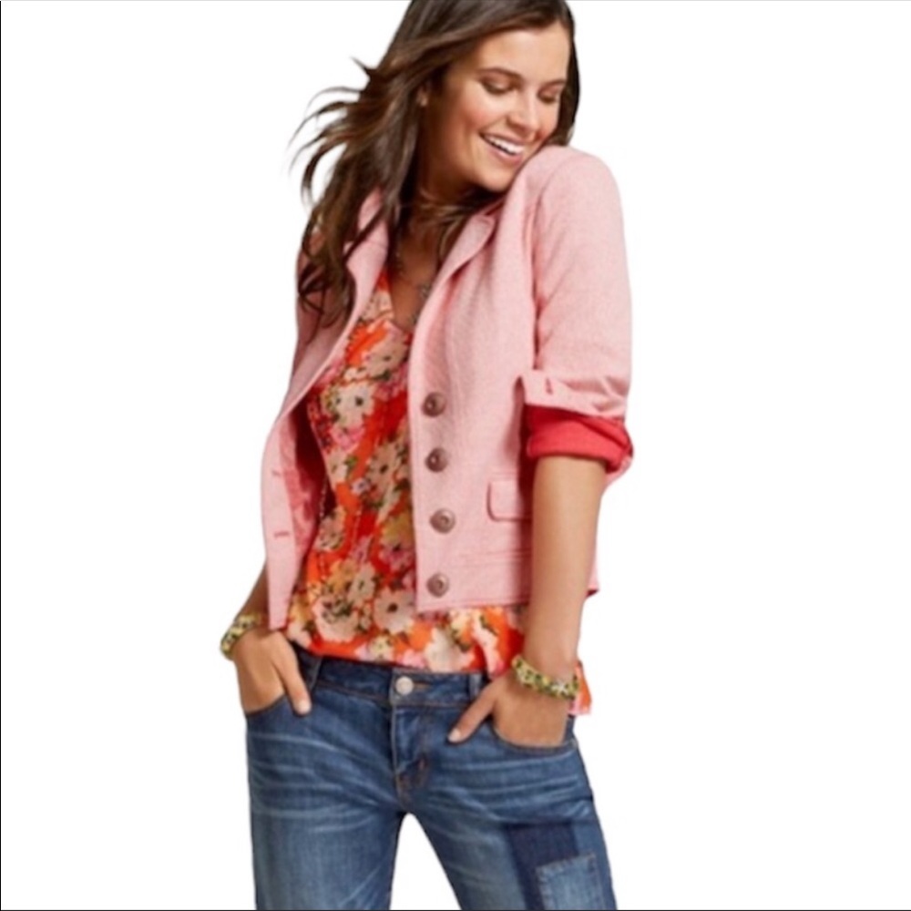 Cabi Amelia Shrimp Jacquard Style #5301 Cropped Blazer Jacket Size Medium